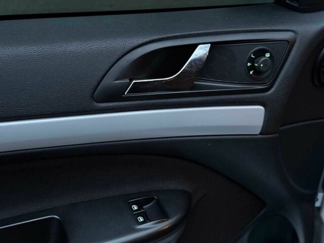 Серый Шкода Октавия, объемом двигателя 2 л и пробегом 338 тыс. км за 6890 $, фото 13 на Automoto.ua