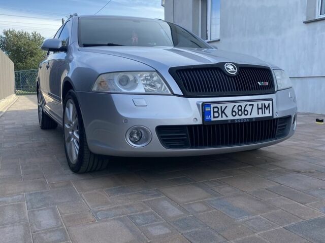 Сірий Шкода Октавія, об'ємом двигуна 2 л та пробігом 317 тис. км за 6600 $, фото 1 на Automoto.ua