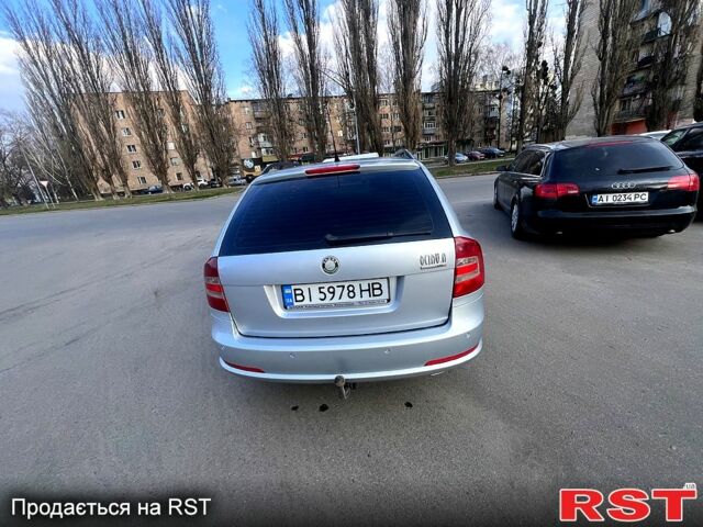 Серый Шкода Октавия, объемом двигателя 2 л и пробегом 310 тыс. км за 6300 $, фото 1 на Automoto.ua