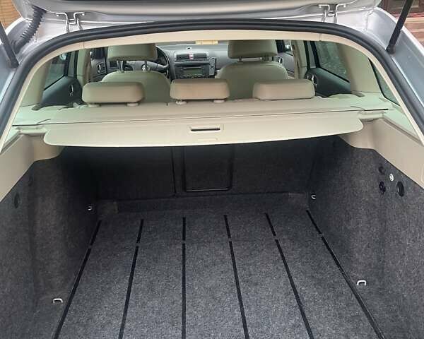 Сірий Шкода Октавія, об'ємом двигуна 1.8 л та пробігом 221 тис. км за 7899 $, фото 5 на Automoto.ua