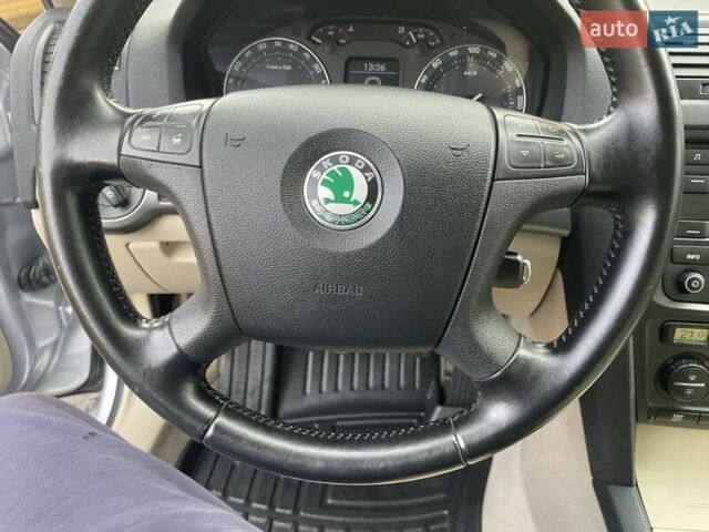 Сірий Шкода Октавія, об'ємом двигуна 1.8 л та пробігом 221 тис. км за 7899 $, фото 19 на Automoto.ua