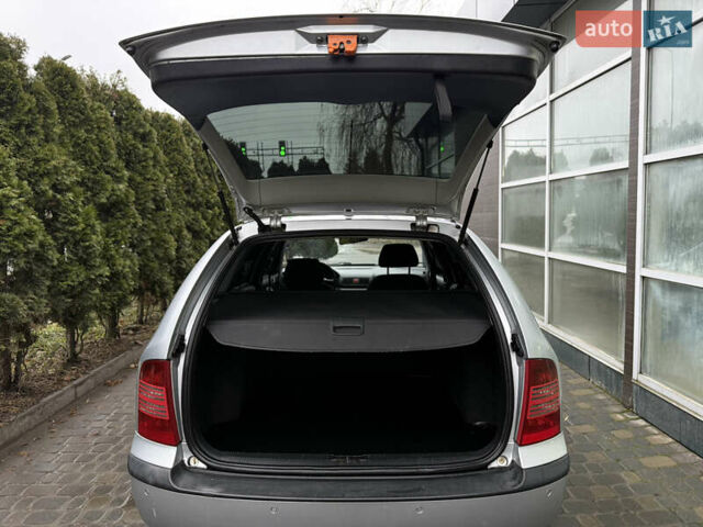 Сірий Шкода Октавія, об'ємом двигуна 1.9 л та пробігом 370 тис. км за 4300 $, фото 11 на Automoto.ua