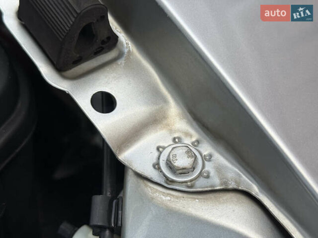 Сірий Шкода Октавія, об'ємом двигуна 1.6 л та пробігом 214 тис. км за 6950 $, фото 76 на Automoto.ua