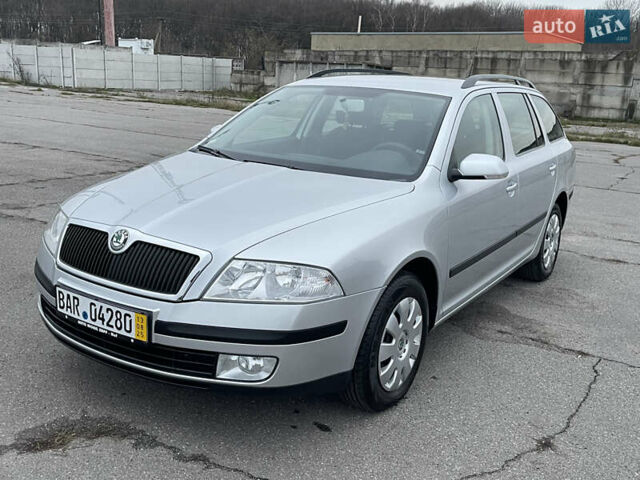 Серый Шкода Октавия, объемом двигателя 1.6 л и пробегом 39 тыс. км за 10150 $, фото 9 на Automoto.ua