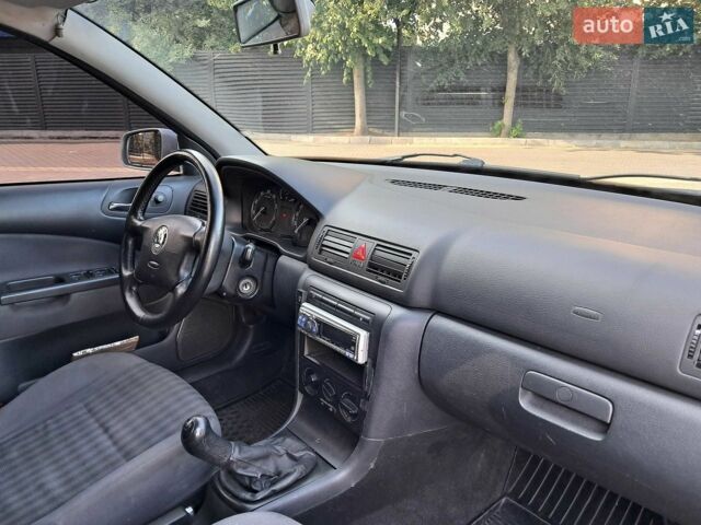 Сірий Шкода Октавія, об'ємом двигуна 1.6 л та пробігом 240 тис. км за 4957 $, фото 20 на Automoto.ua