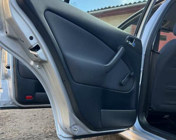 Сірий Шкода Октавія, об'ємом двигуна 1.6 л та пробігом 162 тис. км за 6300 $, фото 60 на Automoto.ua