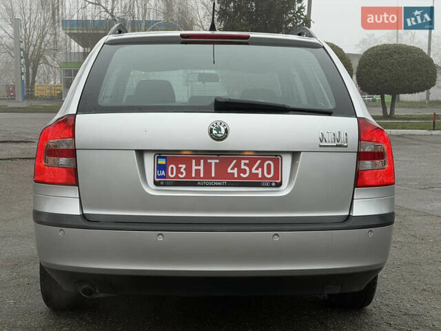 Сірий Шкода Октавія, об'ємом двигуна 1.6 л та пробігом 223 тис. км за 6799 $, фото 17 на Automoto.ua