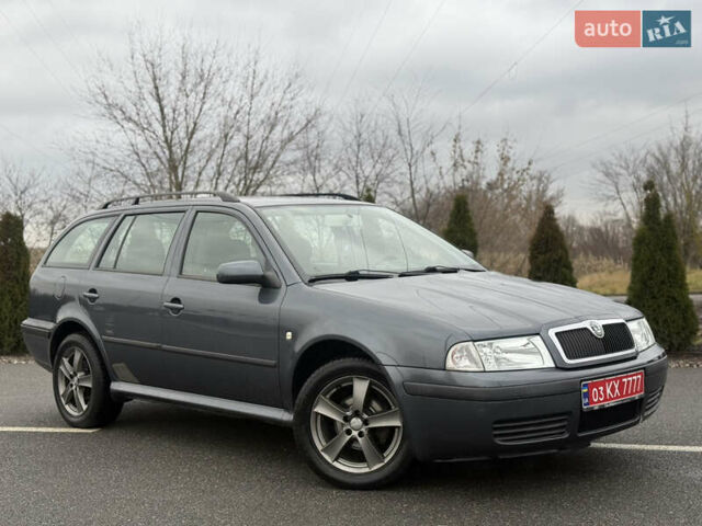 Серый Шкода Октавия, объемом двигателя 1.6 л и пробегом 218 тыс. км за 6000 $, фото 1 на Automoto.ua