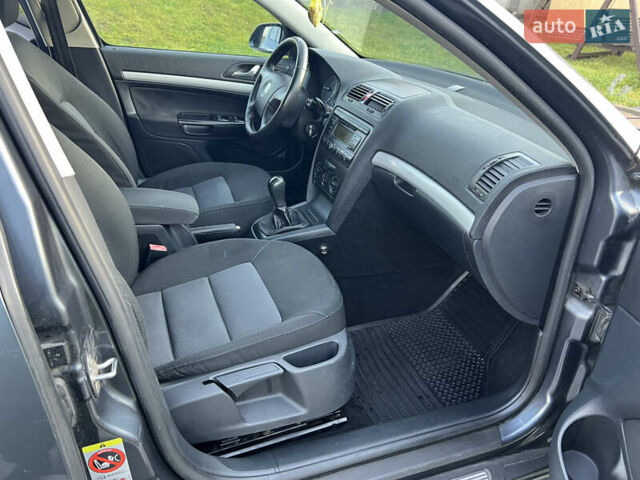 Сірий Шкода Октавія, об'ємом двигуна 1.6 л та пробігом 190 тис. км за 6500 $, фото 44 на Automoto.ua