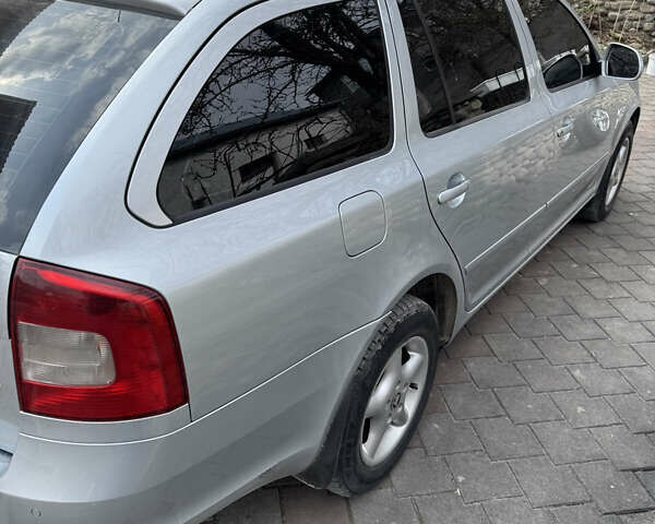 Сірий Шкода Октавія, об'ємом двигуна 1.9 л та пробігом 330 тис. км за 6500 $, фото 3 на Automoto.ua