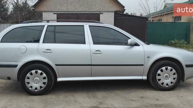 Сірий Шкода Октавія, об'ємом двигуна 1.6 л та пробігом 316 тис. км за 5500 $, фото 4 на Automoto.ua