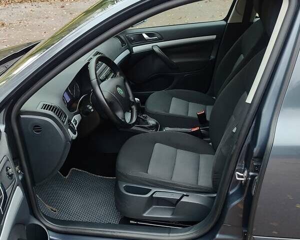 Сірий Шкода Октавія, об'ємом двигуна 1.9 л та пробігом 240 тис. км за 6800 $, фото 24 на Automoto.ua