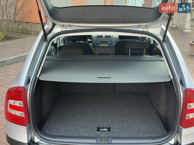 Сірий Шкода Октавія, об'ємом двигуна 1.6 л та пробігом 214 тис. км за 6950 $, фото 70 на Automoto.ua