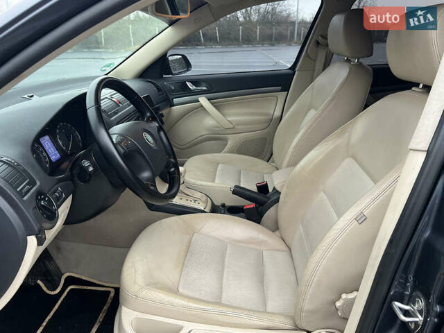 Сірий Шкода Октавія, об'ємом двигуна 1.6 л та пробігом 231 тис. км за 8250 $, фото 23 на Automoto.ua