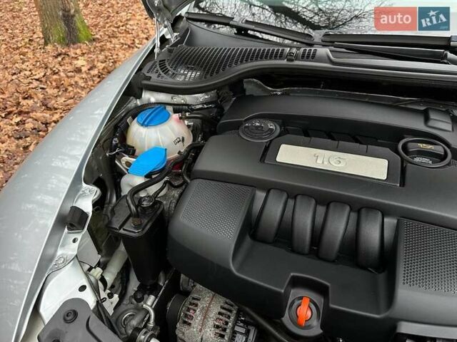 Сірий Шкода Октавія, об'ємом двигуна 1.6 л та пробігом 183 тис. км за 6950 $, фото 40 на Automoto.ua
