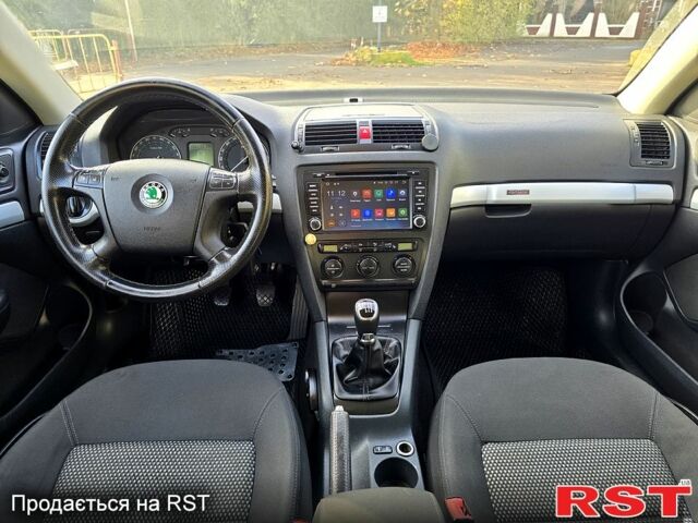 Серый Шкода Октавия, объемом двигателя 2 л и пробегом 213 тыс. км за 6200 $, фото 8 на Automoto.ua