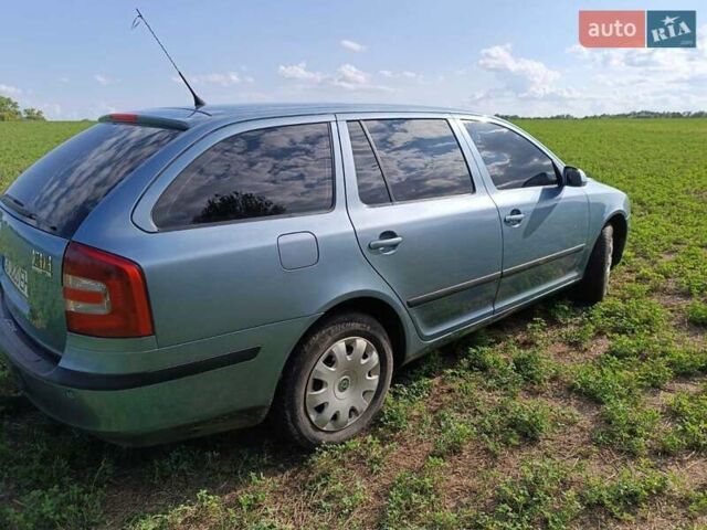 Серый Шкода Октавия, объемом двигателя 1.6 л и пробегом 270 тыс. км за 5600 $, фото 4 на Automoto.ua