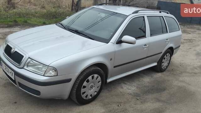 Сірий Шкода Октавія, об'ємом двигуна 1.6 л та пробігом 316 тис. км за 5500 $, фото 1 на Automoto.ua