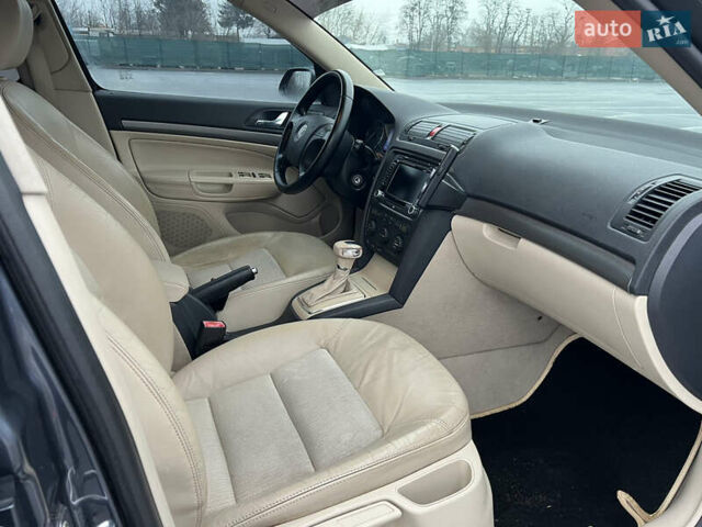 Сірий Шкода Октавія, об'ємом двигуна 1.6 л та пробігом 231 тис. км за 8250 $, фото 19 на Automoto.ua