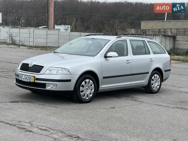 Серый Шкода Октавия, объемом двигателя 1.6 л и пробегом 39 тыс. км за 10150 $, фото 2 на Automoto.ua