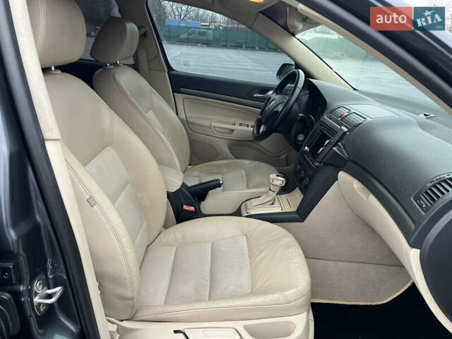 Сірий Шкода Октавія, об'ємом двигуна 1.6 л та пробігом 231 тис. км за 8250 $, фото 20 на Automoto.ua