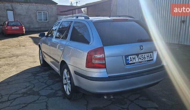Серый Шкода Октавия, объемом двигателя 1.9 л и пробегом 277 тыс. км за 6500 $, фото 2 на Automoto.ua