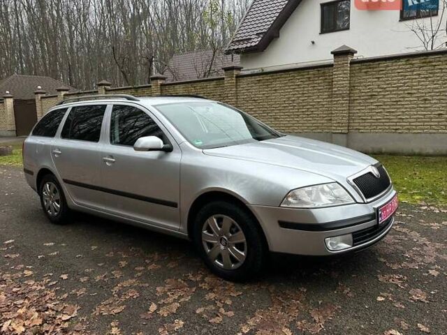 Сірий Шкода Октавія, об'ємом двигуна 1.6 л та пробігом 183 тис. км за 6950 $, фото 1 на Automoto.ua