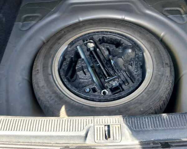 Серый Шкода Октавия, объемом двигателя 1.8 л и пробегом 238 тыс. км за 6900 $, фото 11 на Automoto.ua