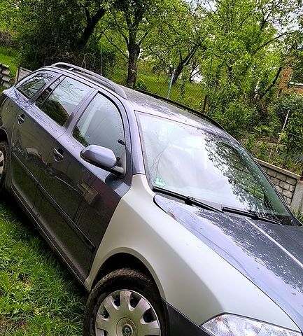 Серый Шкода Октавия, объемом двигателя 1.6 л и пробегом 189 тыс. км за 6500 $, фото 1 на Automoto.ua