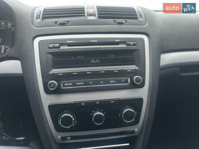 Серый Шкода Октавия, объемом двигателя 1.9 л и пробегом 287 тыс. км за 9000 $, фото 16 на Automoto.ua