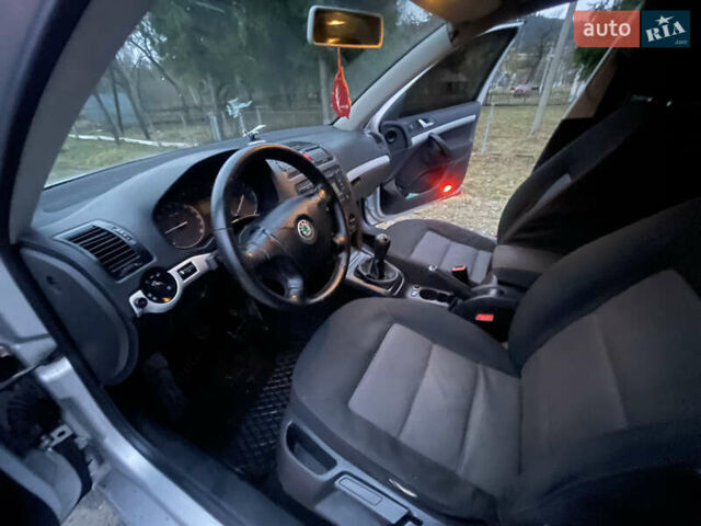 Серый Шкода Октавия, объемом двигателя 1.9 л и пробегом 269 тыс. км за 5200 $, фото 24 на Automoto.ua