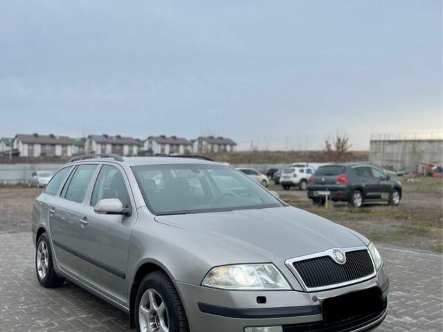 Серый Шкода Октавия, объемом двигателя 2 л и пробегом 340 тыс. км за 3200 $, фото 5 на Automoto.ua