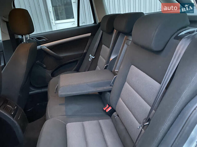 Серый Шкода Октавия, объемом двигателя 1.6 л и пробегом 197 тыс. км за 5999 $, фото 26 на Automoto.ua