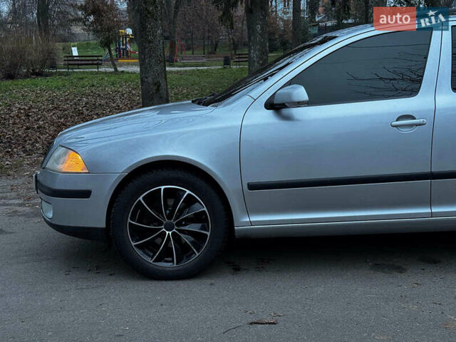 Серый Шкода Октавия, объемом двигателя 2 л и пробегом 338 тыс. км за 6890 $, фото 10 на Automoto.ua