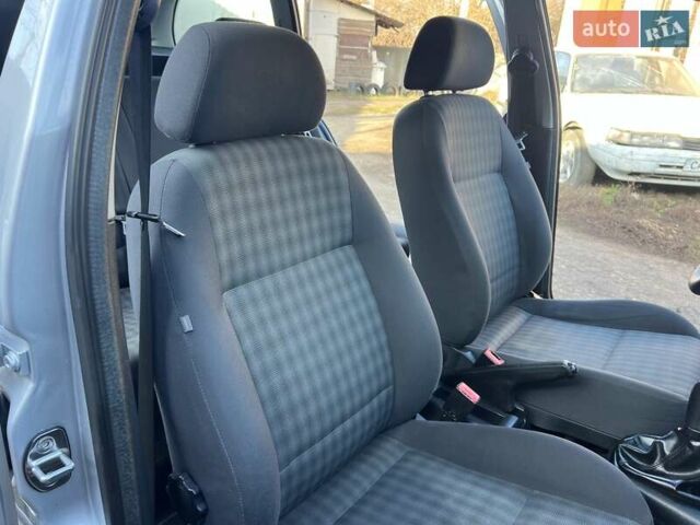 Сірий Шкода Октавія, об'ємом двигуна 1.6 л та пробігом 162 тис. км за 6300 $, фото 38 на Automoto.ua