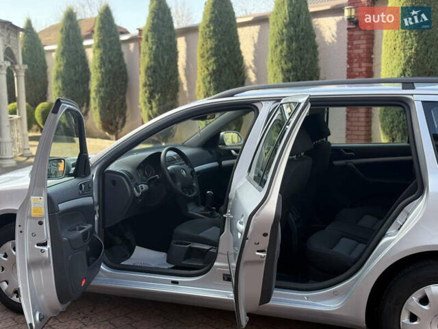 Сірий Шкода Октавія, об'ємом двигуна 1.6 л та пробігом 214 тис. км за 6950 $, фото 36 на Automoto.ua