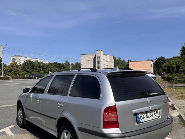Серый Шкода Октавия, объемом двигателя 1.6 л и пробегом 235 тыс. км за 5800 $, фото 2 на Automoto.ua