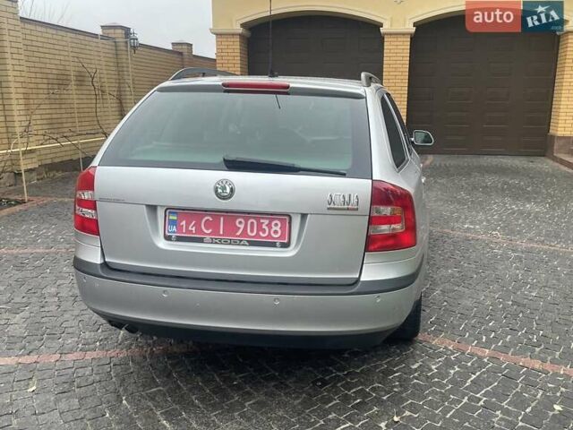 Сірий Шкода Октавія, об'ємом двигуна 1.8 л та пробігом 221 тис. км за 7899 $, фото 3 на Automoto.ua