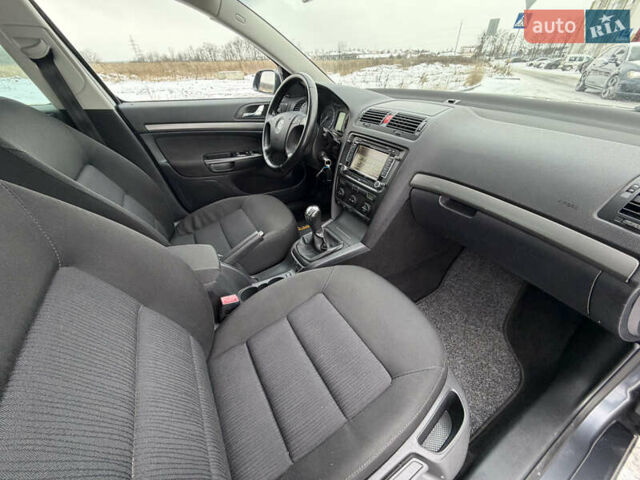 Сірий Шкода Октавія, об'ємом двигуна 1.6 л та пробігом 201 тис. км за 7599 $, фото 72 на Automoto.ua