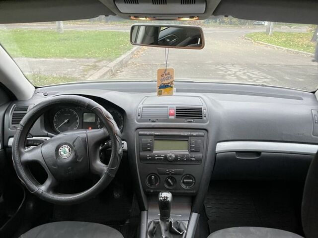 Шкода Октавия 2008 в Пирятине на Automoto.ua Серый Шкода Октавия, объемом двигателя 1.9 л и пробегом 400 тыс. км за 1700 $, фото 7 на Automoto.ua