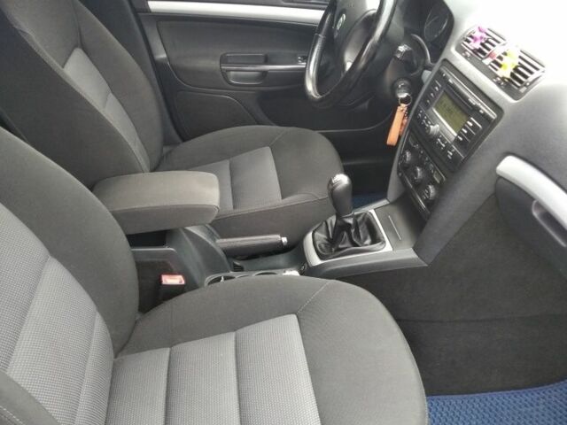 Серый Шкода Октавия, объемом двигателя 1.6 л и пробегом 246 тыс. км за 5950 $, фото 12 на Automoto.ua