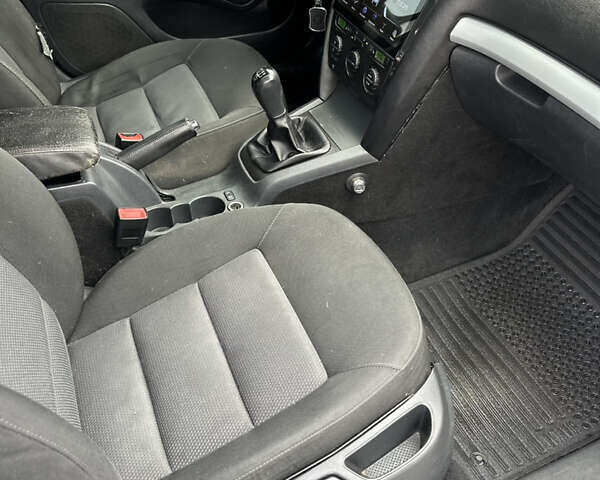 Серый Шкода Октавия, объемом двигателя 1.9 л и пробегом 270 тыс. км за 5300 $, фото 15 на Automoto.ua