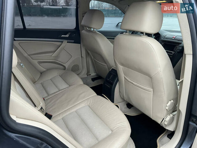 Сірий Шкода Октавія, об'ємом двигуна 1.6 л та пробігом 231 тис. км за 8250 $, фото 15 на Automoto.ua