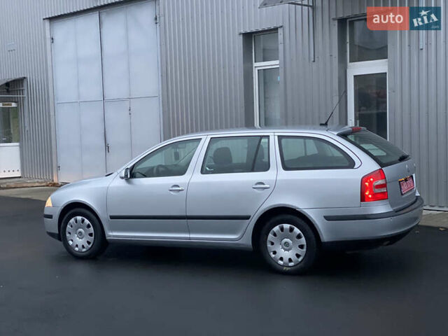 Серый Шкода Октавия, объемом двигателя 1.6 л и пробегом 197 тыс. км за 5999 $, фото 22 на Automoto.ua