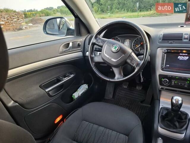 Сірий Шкода Октавія, об'ємом двигуна 1.8 л та пробігом 212 тис. км за 8600 $, фото 4 на Automoto.ua