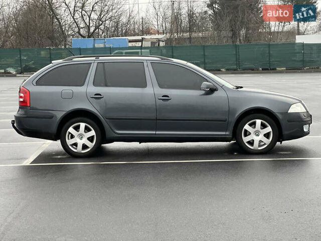 Сірий Шкода Октавія, об'ємом двигуна 1.6 л та пробігом 231 тис. км за 8250 $, фото 4 на Automoto.ua