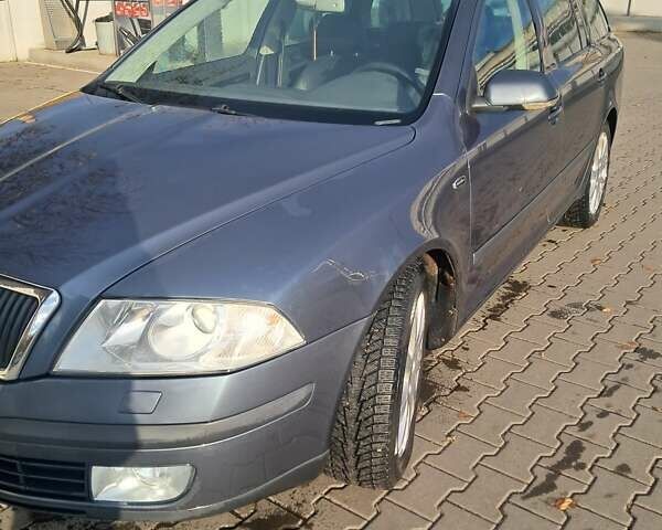 Шкода Октавія 2008 у Житомирі на Automoto.ua Сірий Шкода Октавія, об'ємом двигуна 1.8 л та пробігом 287 тис. км за 8000 $, фото 1 на Automoto.ua