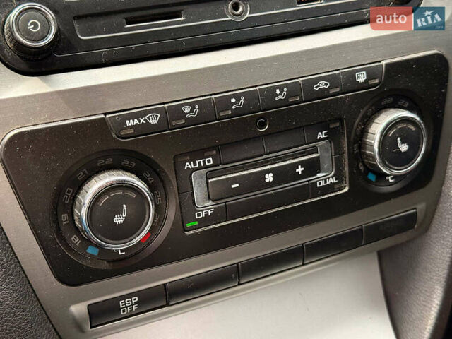 Серый Шкода Октавия, объемом двигателя 1.6 л и пробегом 154 тыс. км за 8800 $, фото 19 на Automoto.ua