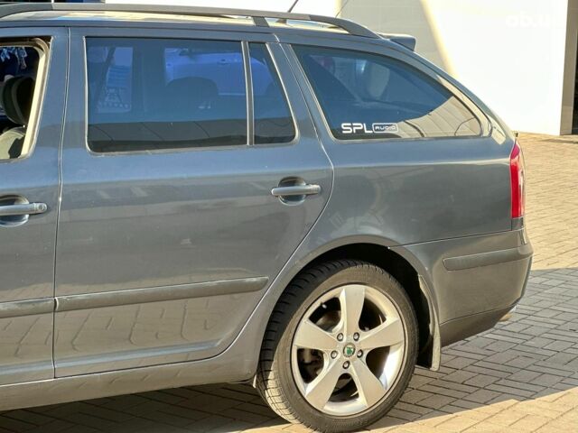 Сірий Шкода Октавія, об'ємом двигуна 2 л та пробігом 266 тис. км за 6990 $, фото 11 на Automoto.ua