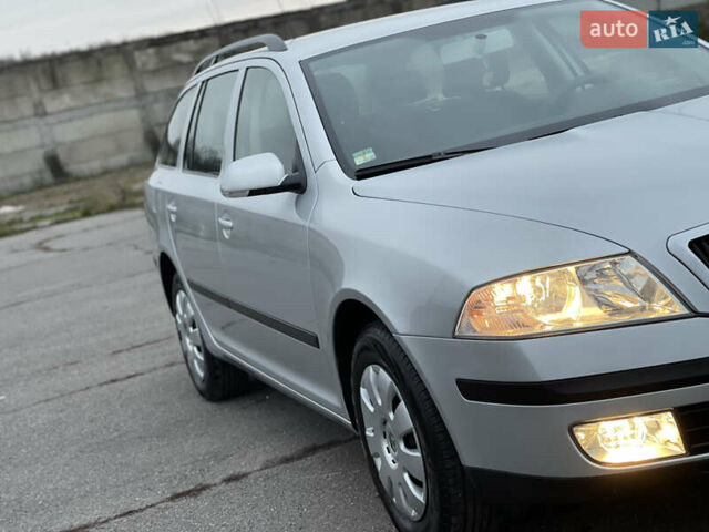 Серый Шкода Октавия, объемом двигателя 1.6 л и пробегом 39 тыс. км за 10150 $, фото 34 на Automoto.ua